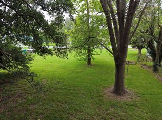 2320 Meadow Ln, La Marque, TX 77568