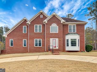 225 Butterfield Ln, Fayetteville, GA 30214