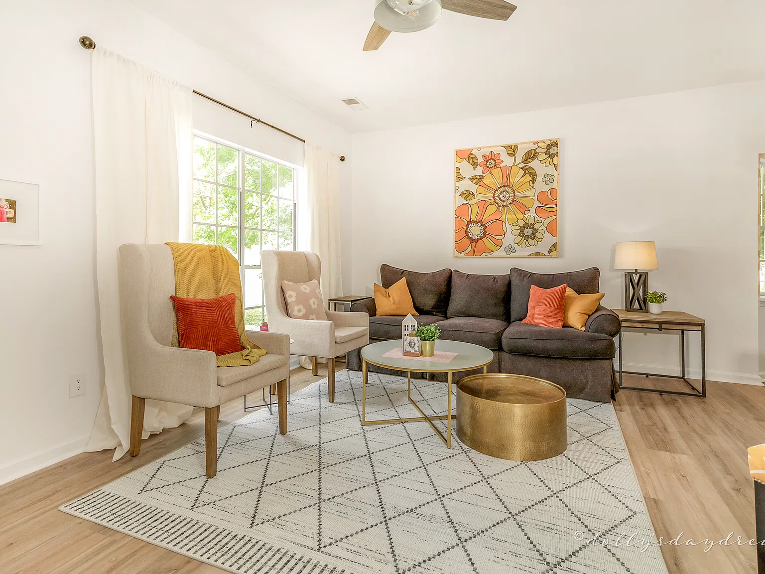 3 bed, 1377 sqft, $1,800 — Photo 3