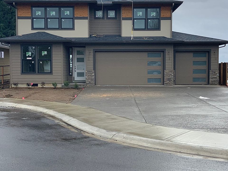 1st image of 9807 NE 112th Cir