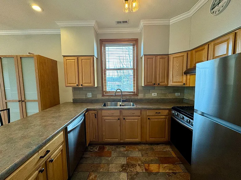 1537 N Fairfield Ave #3 — Photo 10