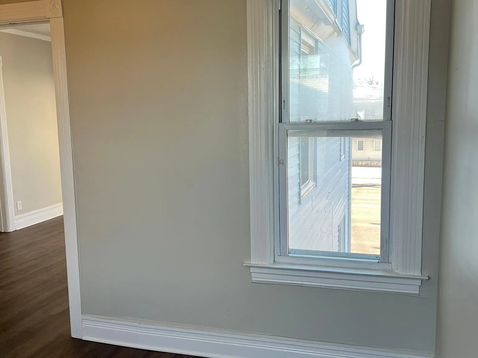 317 E Main St — Photo 4