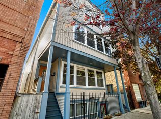2302 N Leavitt St #3, Chicago, IL 60647