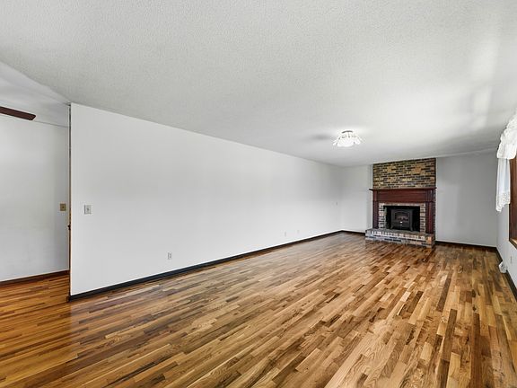 11th image of 8039 Campbellsville Rd