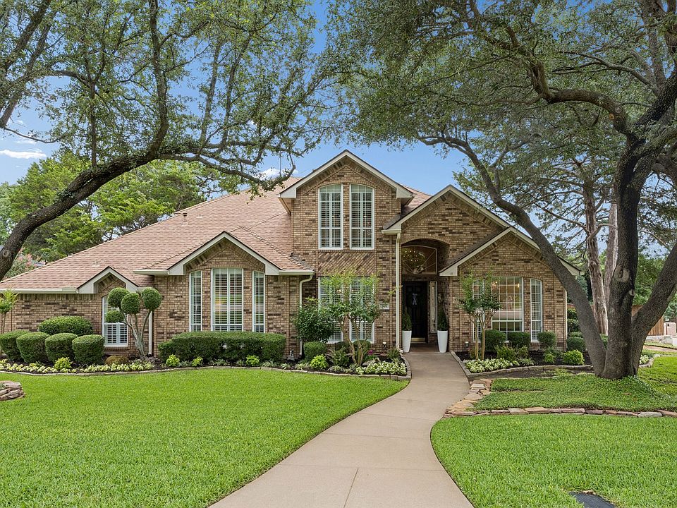 1st image of 809 Newport Way