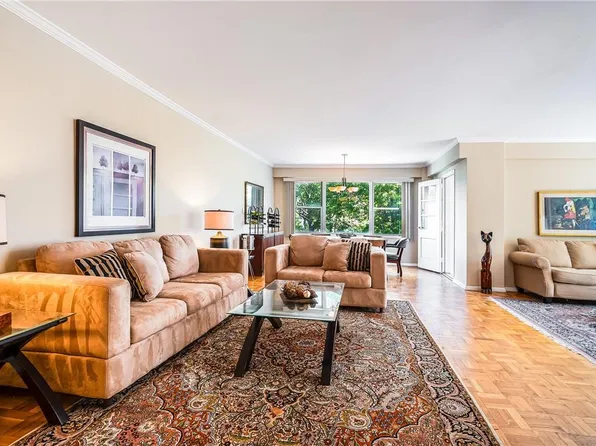 1200 Midland Avenue #4B, Bronxville, NY 10708