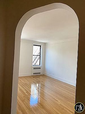 4th image of 28-16 34th St #2D