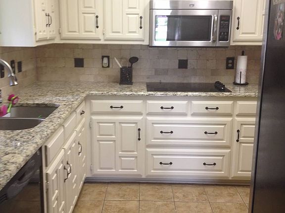 2nd image of 120 Highland Meadow Cir
