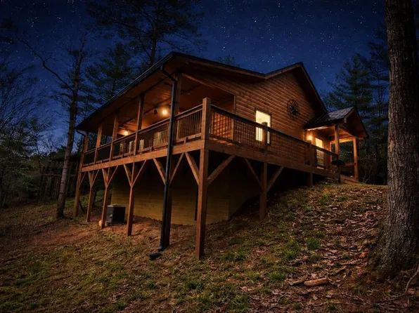 156 White Oak Rdg, Murphy, NC 28906