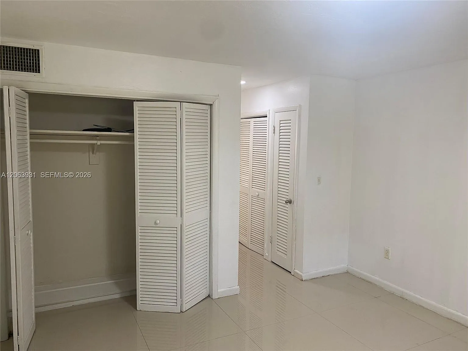 First Horizons Condo — Photo 4