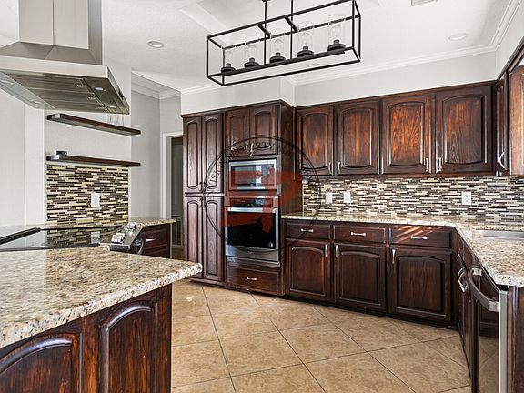 4th image of 412 Meadow Mountain Dr