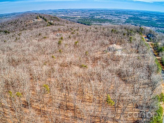 4th image of 863 Sierra Trace Rd