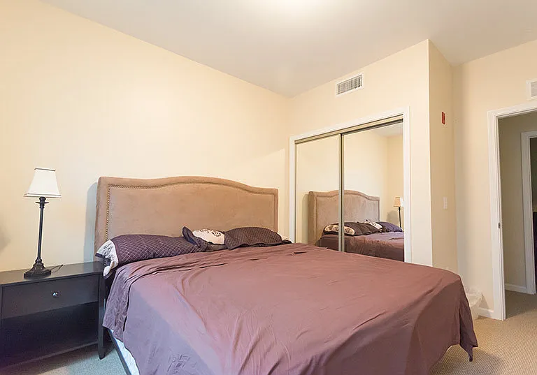 East Bay II Apartments — Photo 51
