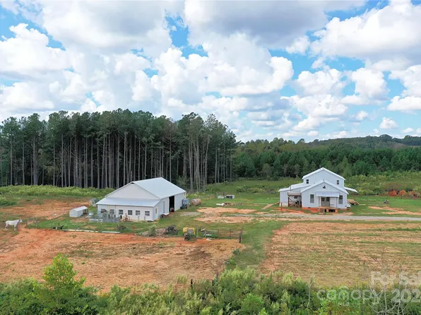 1608 Walls Church Rd, Ellenboro, NC 28040