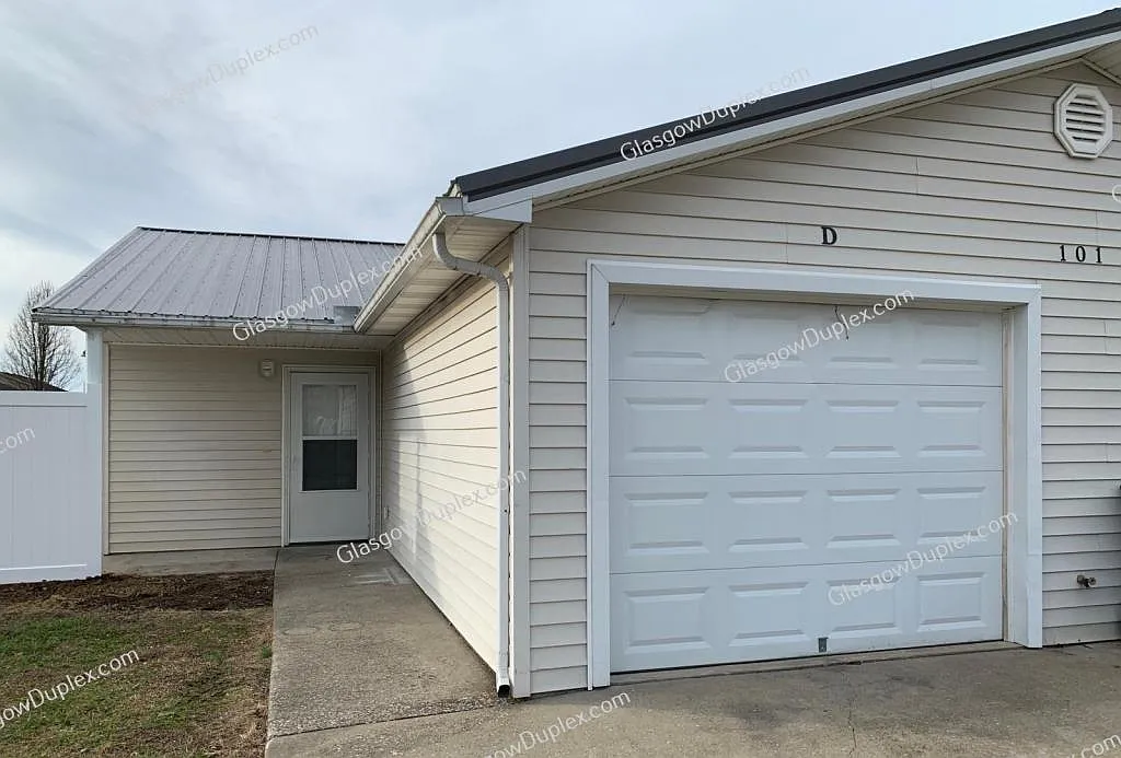 101 Britthaven Dr. Apt D — Photo 1