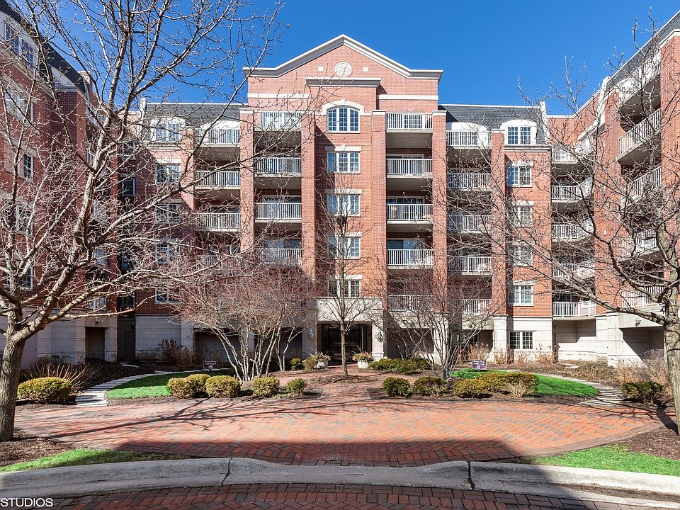 1st image of 4833 N Olcott Ave Unit 409