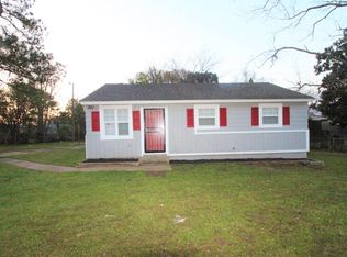 361 Carbon Rd, Memphis, TN 38109