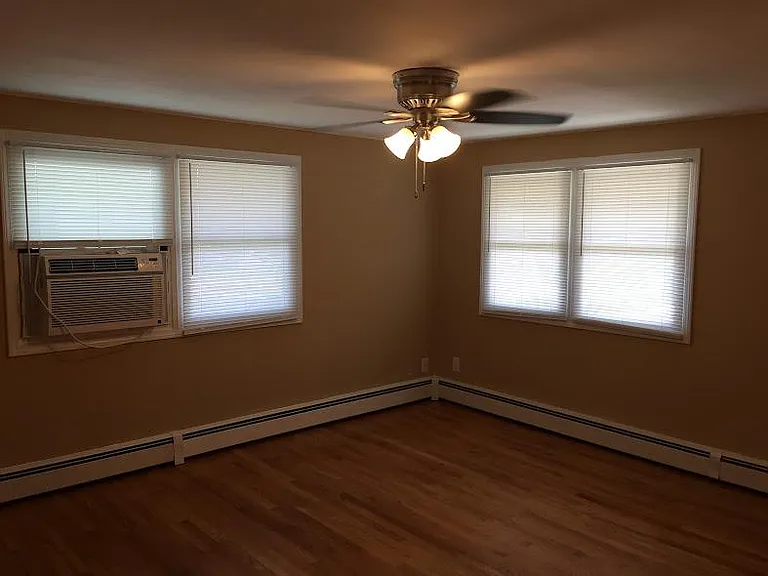 1024 W Lorain St — Photo 23