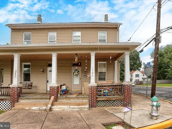 701 & 703 S Union St, Middletown, PA 17057