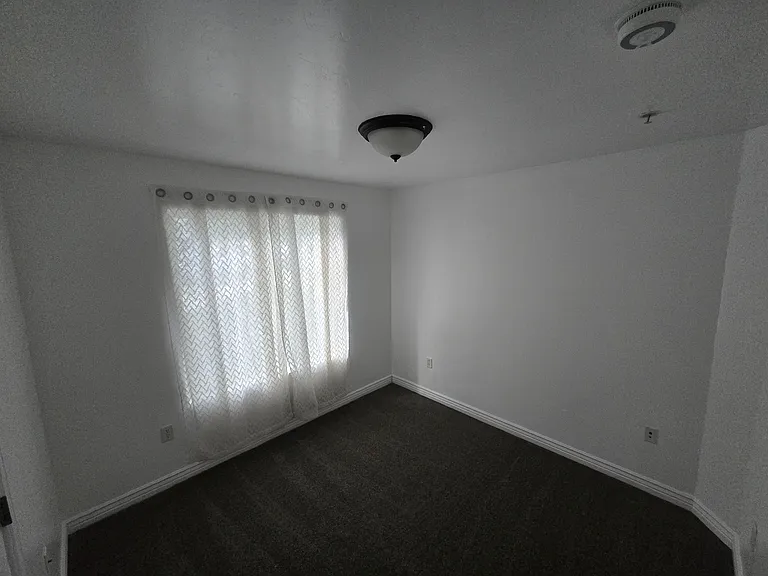 581 S 2220 W #102 — Photo 19