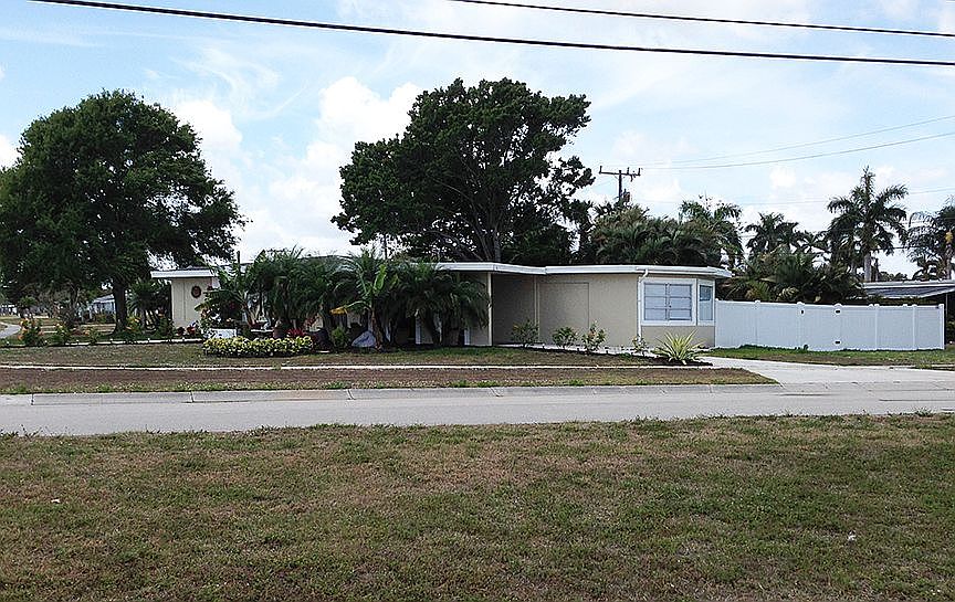 1st image of 2800 SE Morningside Blvd