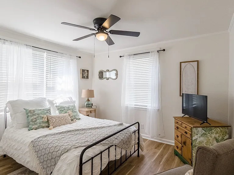 1421 Colin Kelly Dr — Photo 15