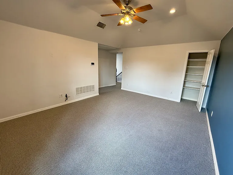 2489 Yuma Dr — Photo 19