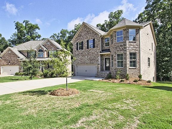 2nd image of 668 Vendella Cir