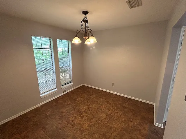 1200 Wyndham Dr — Photo 9