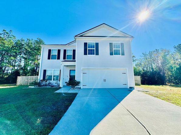 651 Hogan Dr, Richmond Hill, GA