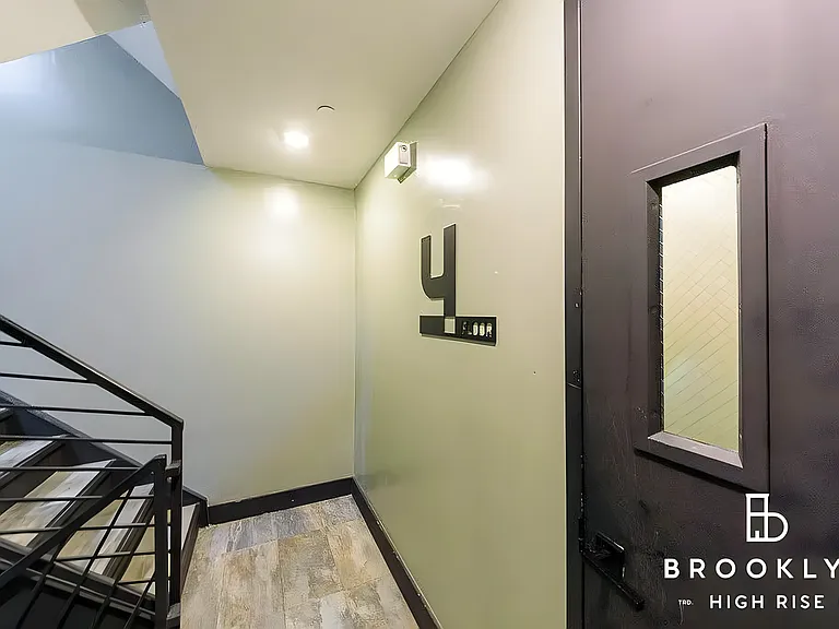 161 Havemeyer St #4F — Photo 10