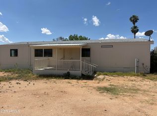 22875 W Cactus Wren Ln, Congress, AZ 85332