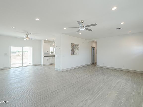 5th image of 40179 W Robles Road