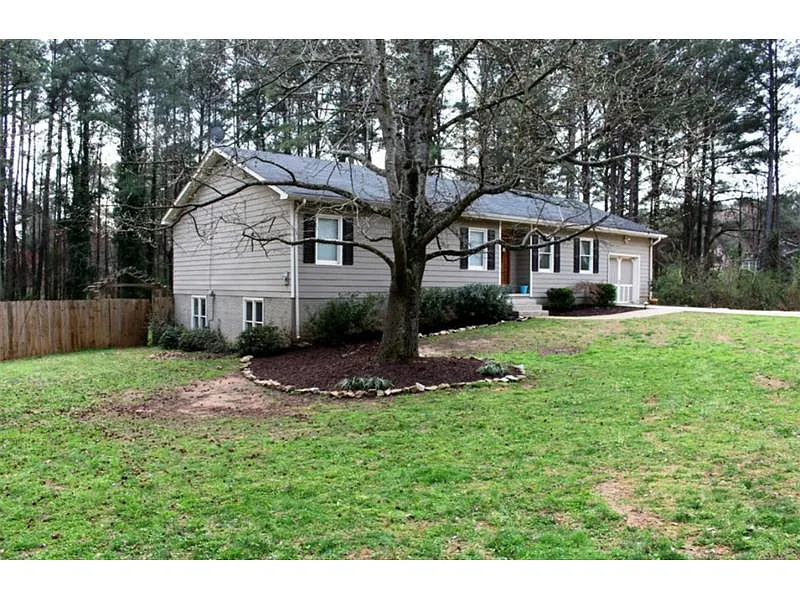 5054 Brownlee Rd photo 1