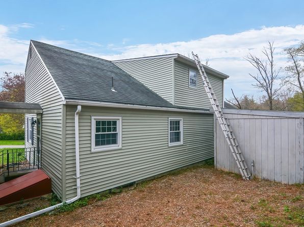 3 Gedeon Ave, Sturbridge, MA 01566