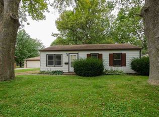 1921 Western Rd, Iowa City, IA 52240