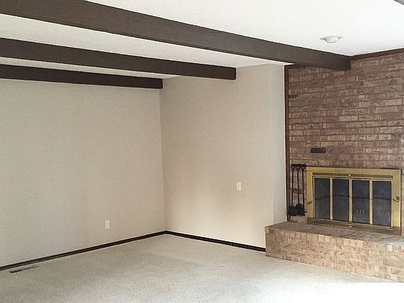 4th image of 908 Quail Creek Dr