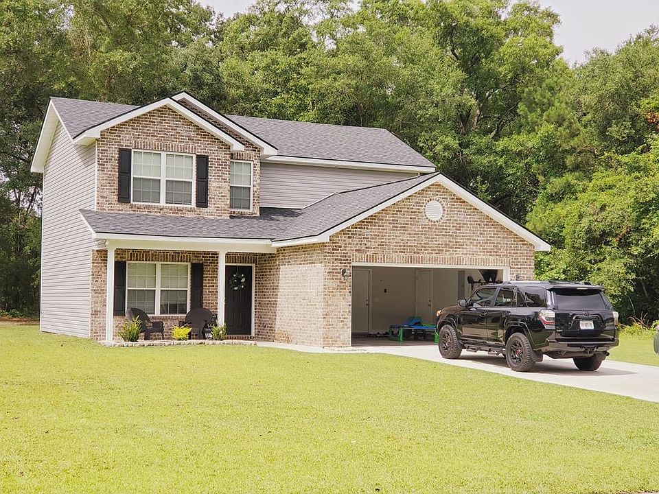 1st image of 144 Kalynne Way Ne