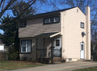 2845 7th St, Cuyahoga Falls, OH 44221