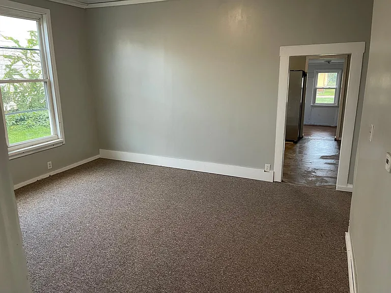 1136 Main St — Photo 21