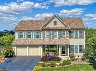 880 Edgeworth Ct, Red Lion, PA