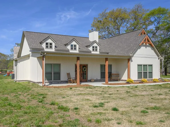 211 Harbor Ln, Ashville, AL 35953