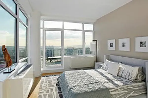 Rented by Corcoran | media 15