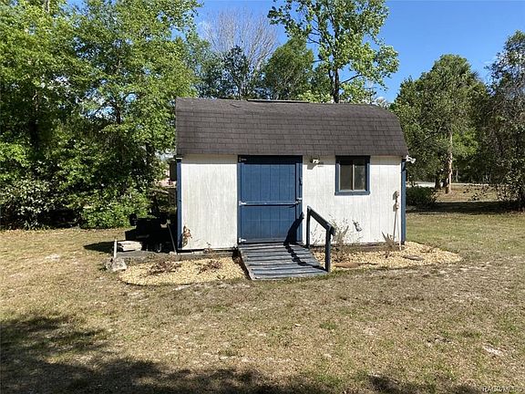 5th image of 6420 N Shorewood Dr