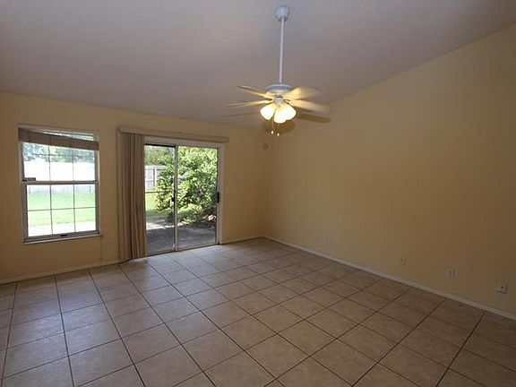 4th image of 121 Becky Thatcher Ct #1