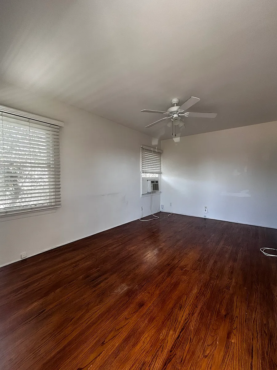 Building Photo - 2331 Florencita Ave #1/4