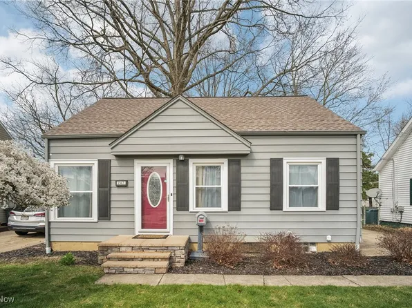 247 Tyler Ave, Cuyahoga Falls, OH 44221