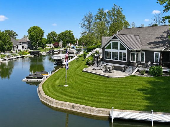2nd image of 8096 E Quiet Harbor Dr
