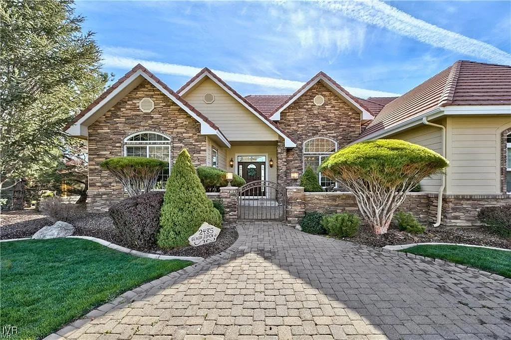 2485 Genoa Aspen Dr photo 1