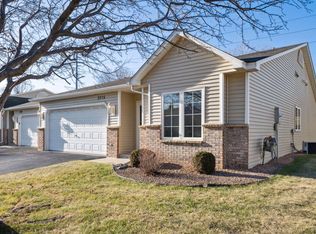 3715 Zinnia Ln N, Plymouth, MN 55441